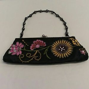 Blk beaded evening bag - Floral design